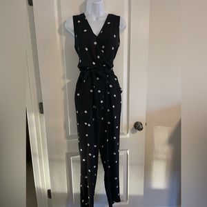 Vince Camuto jumper/romper size 4 only worn once.